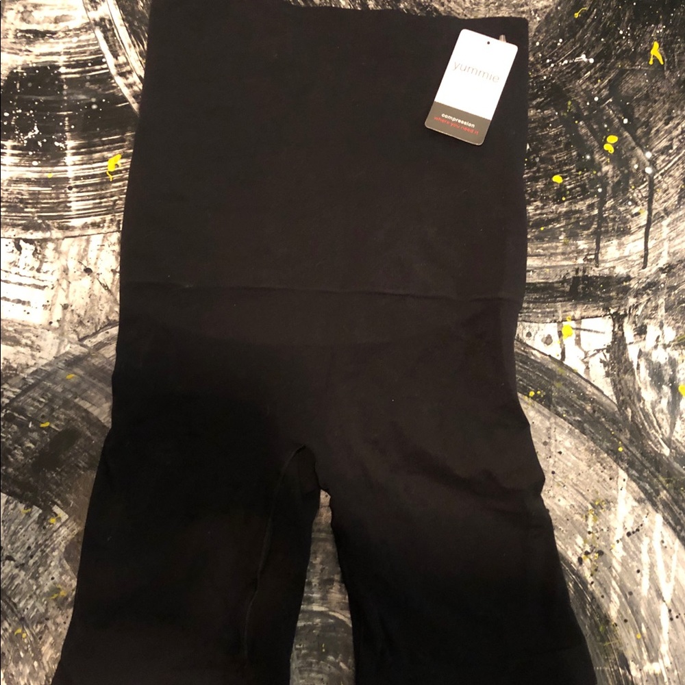 Yummie, High Waisted Shaper. Size S/M